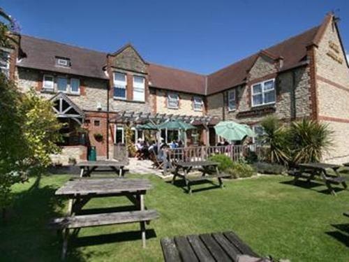 Bolingbroke Arms & Hotel Swindon Room photo
